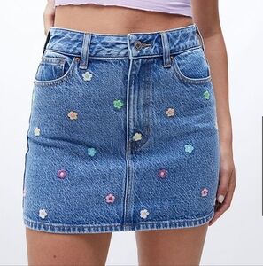 Pacsun Mini Skirt Ultra High Size 24 Denim Blue Jean Flower Power Embroidered
